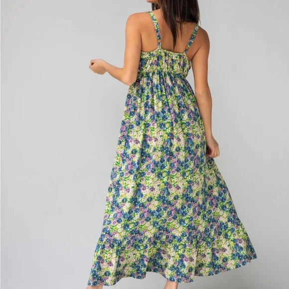 Elizabeth Maxi Dress by Natural Life. - Picture 2 of 8